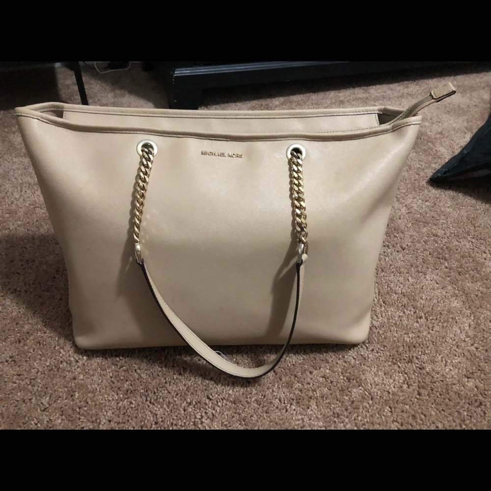 Micheal Kors